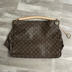 Louis Vuitton Monogram Shoulder Bag in Brown and Tan